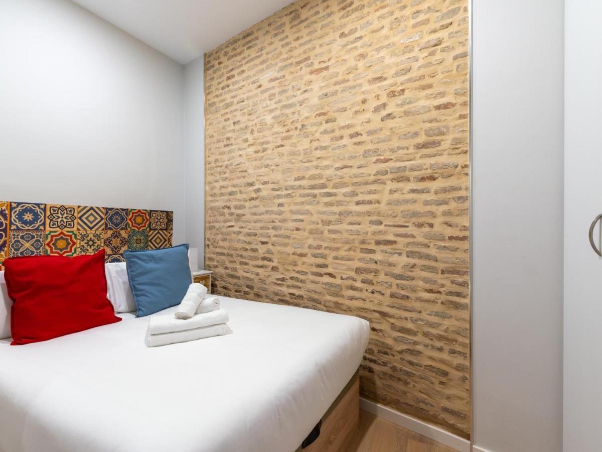 Holi-Rent Padre Manjon Apartment Sevilla Bagian luar foto