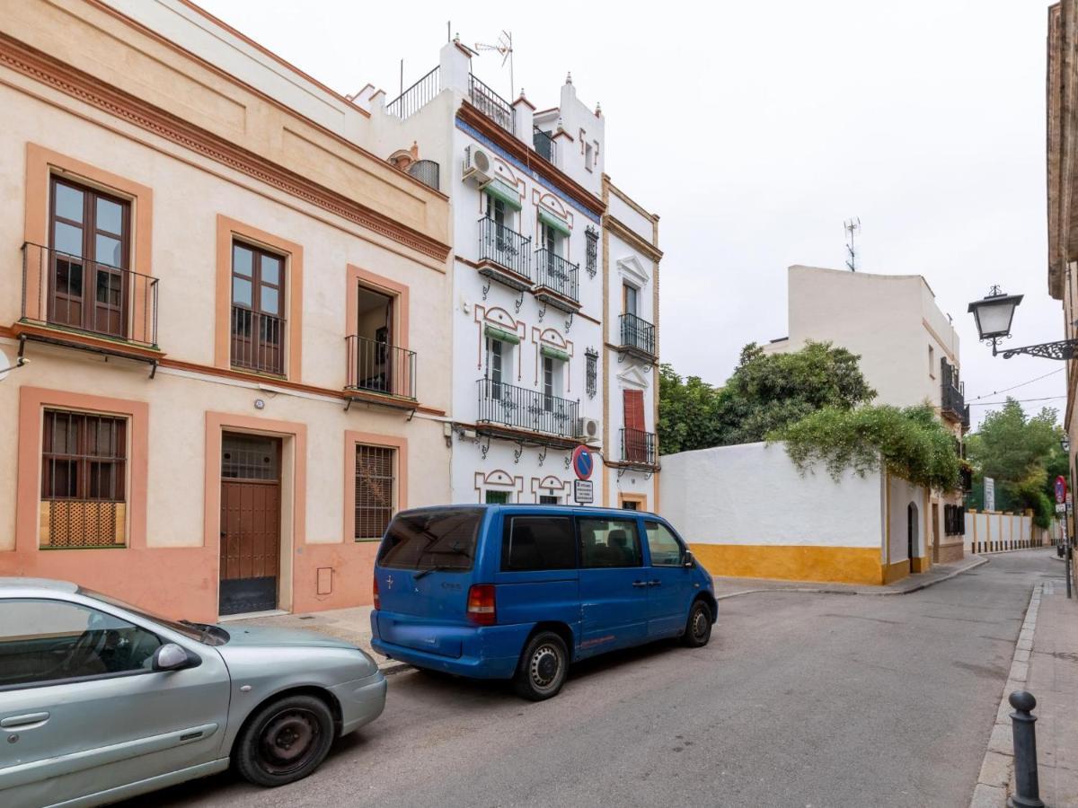 Holi-Rent Padre Manjon Apartment Sevilla Bagian luar foto