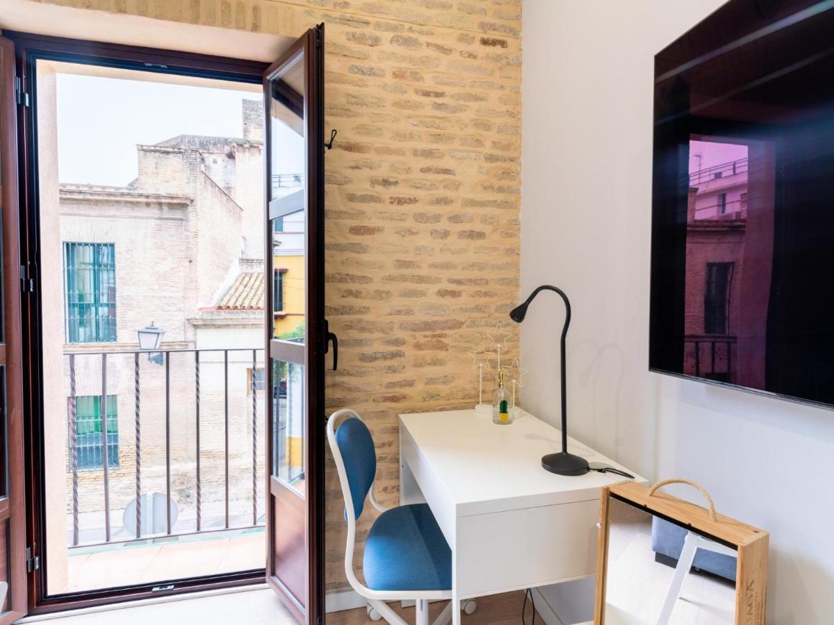 Holi-Rent Padre Manjon Apartment Sevilla Bagian luar foto